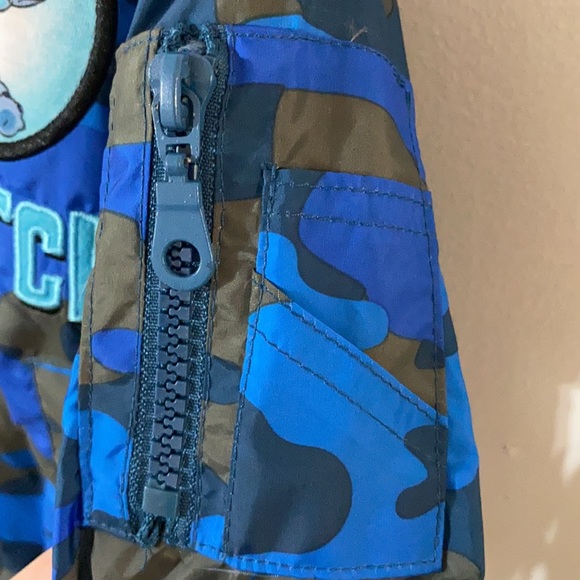 NWT Disney Stitch toddler boys blue Camo print Nylon long sleeve jacket size 2T - Picture 3 of 8
